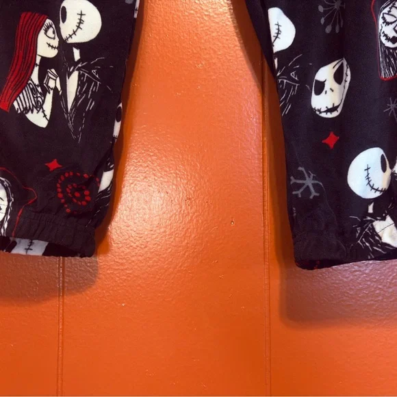 Nightmare Before Christmas Jack & Sally Graphic Pajama Pants - Picture 4 of 6
